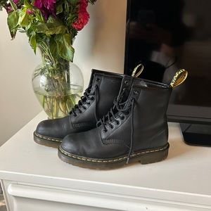 Dr. Marten Boots